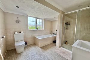 Photo 17- click for photo gallery